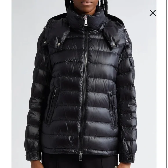 Moncler Dalles Hooded Short Down Jacket - Picture 5 of 10